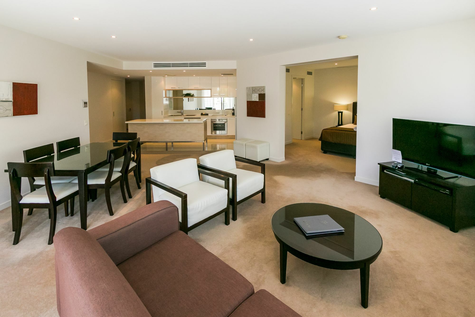 Grand Mercure Allegra Hervey Bay Buitenkant foto A typical apartment at the hotel