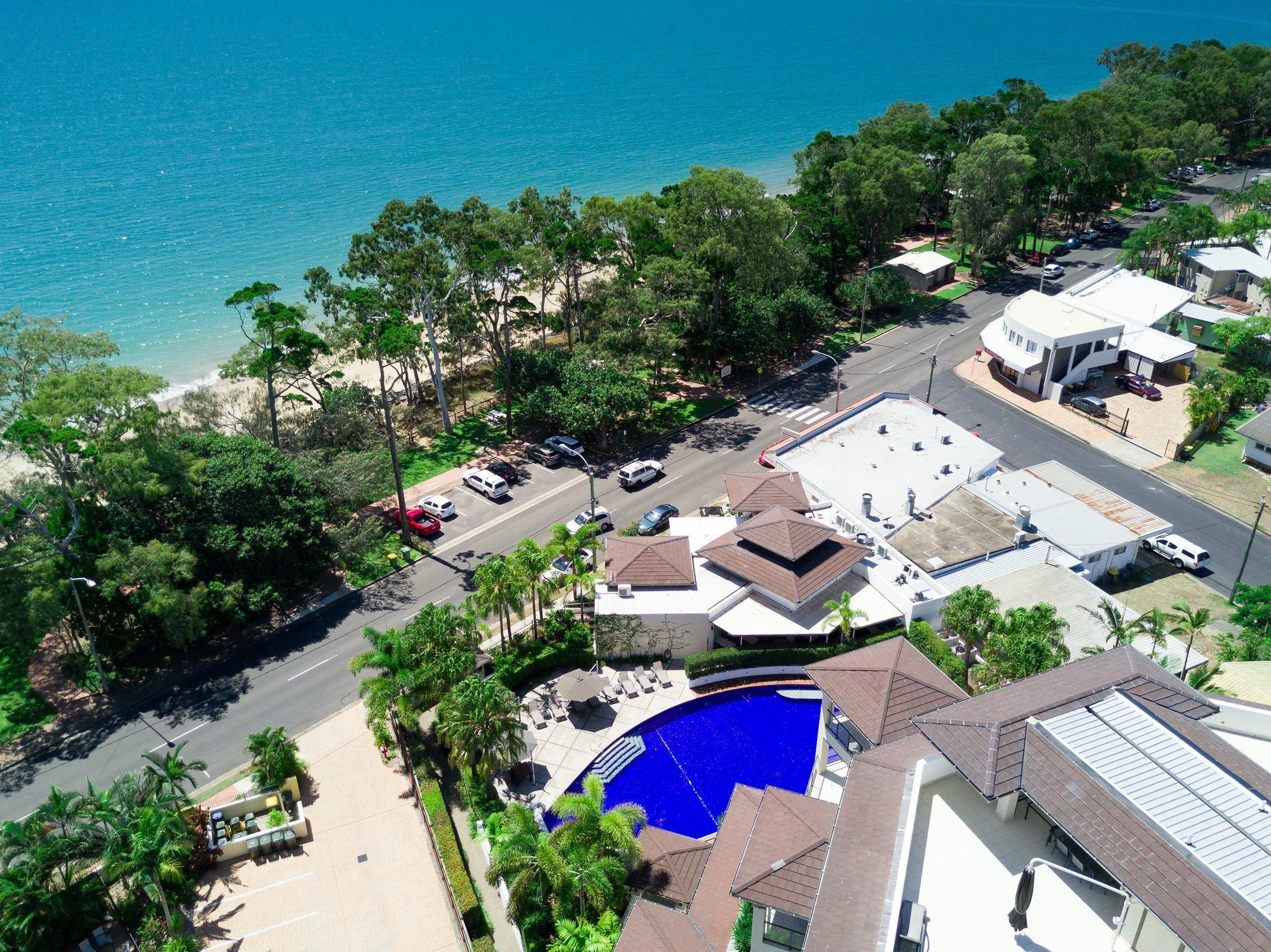 Grand Mercure Allegra Hervey Bay Buitenkant foto Aerial view of the resort